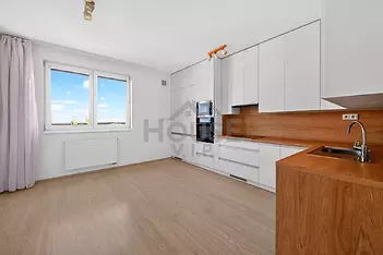 115A0898