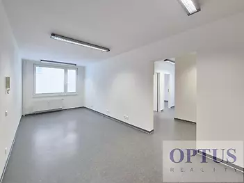 office1a-1.jpg