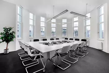 Regus Fleischmarkt 2526 Wien Austria Large Meeting Room