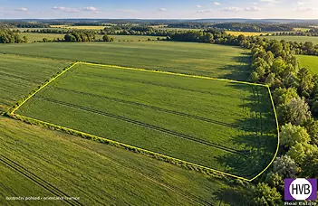 oblique-drone-view-of-outlined-farmland.png