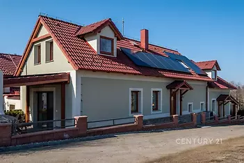 Dům