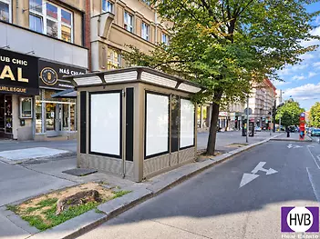 cisty-kiosk-s-bilymi-reklamnimi-panely-1.png