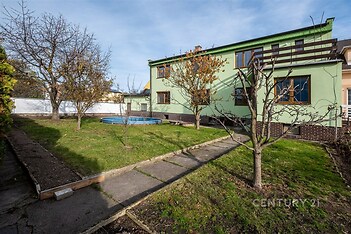 RD Reinerova 40