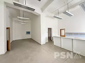 Komerční hala - Komárovské nábřeží Brno