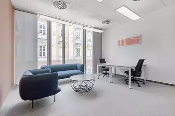 Signature Szervita Square 5134 Budapest Hungary Small Office