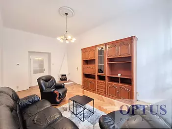 living-roomb.jpg