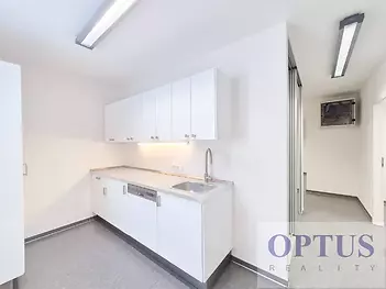 kitchenettea.jpg